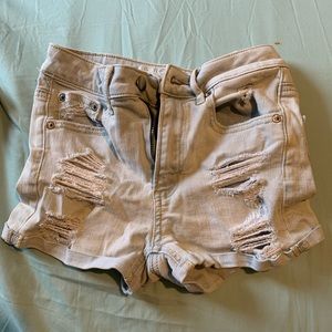 light wash american eagle shorts